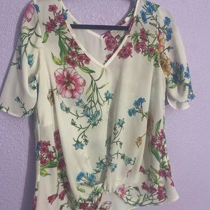 Floral twist blouse